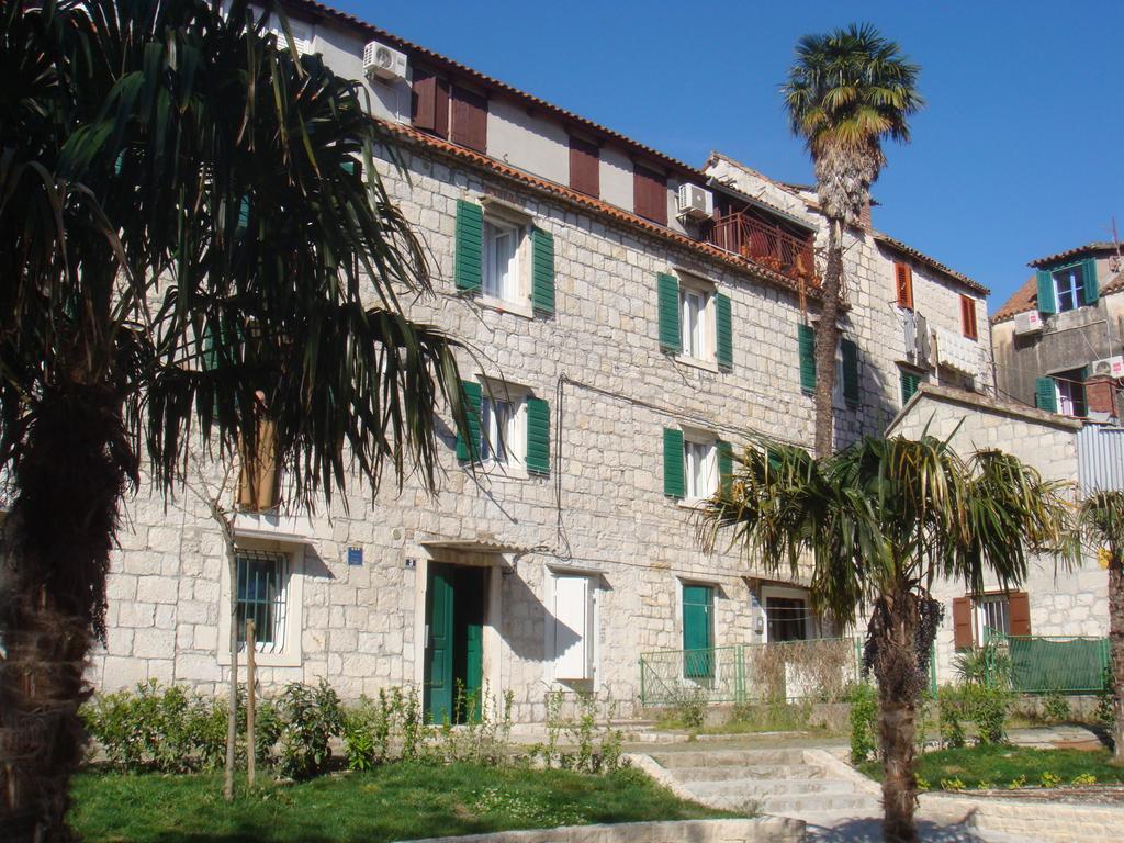 Royal Antique Apartment Split Exterior photo